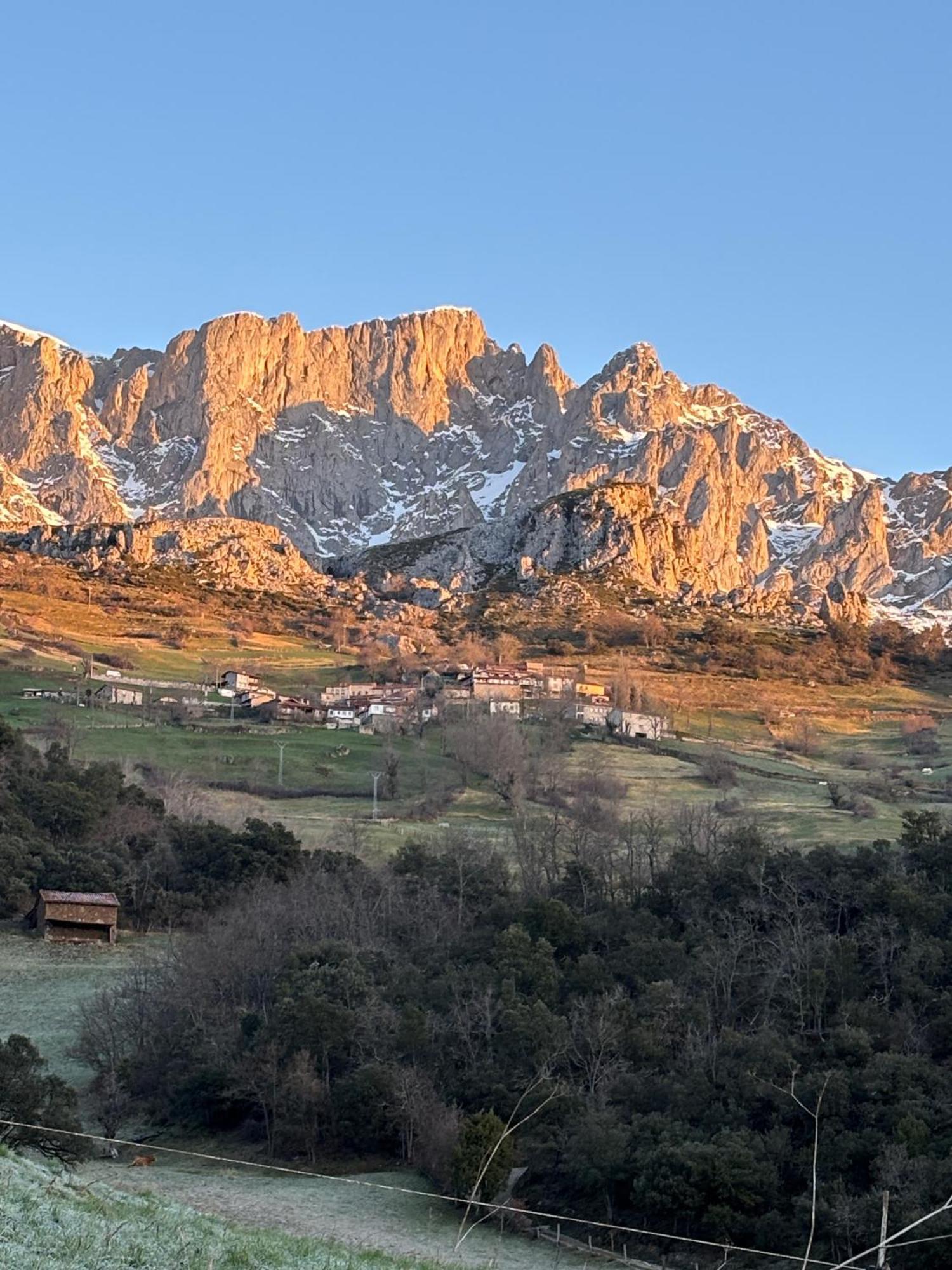 Aire De Picos Norte Brez Exterior foto